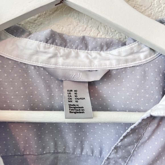 H&M Size 10 Women’s Light Gray Button Down Long Sleeve Shirt White Polka Dots - Picture 2 of 7